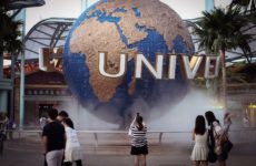 Лазерное шоу, Мерлион и Universal Studios на Сентозе